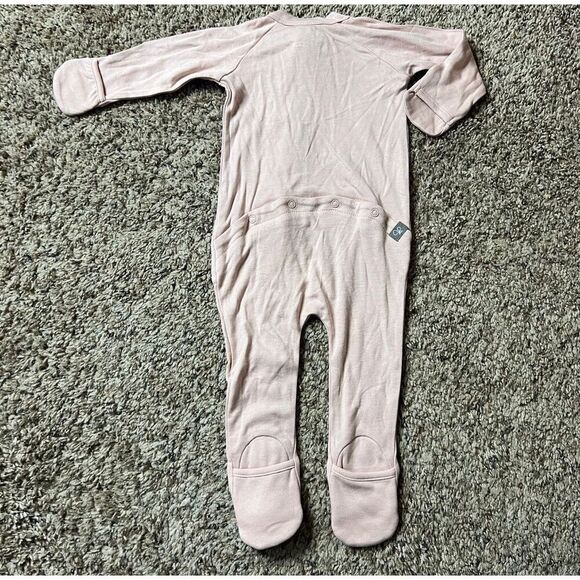 NWT Goumi Kids Rose Footie SZ 0-3 mo Baby Zipper Jumpsuit Pink Bamboo Sleeper - Picture 3 of 3